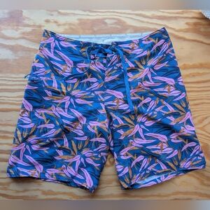 Patagonia Women's Stretch Hydropeak Boardshorts Floral - 8" Inseam - Extra Small